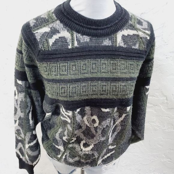 Italian Acrylic Wool Vintage knit sweater made in Italy Medium - Picture 8 of 16